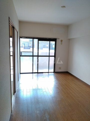 3/29 リビング/ダイニング