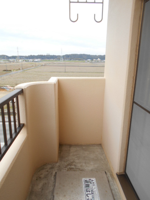 15/28 バルコニー