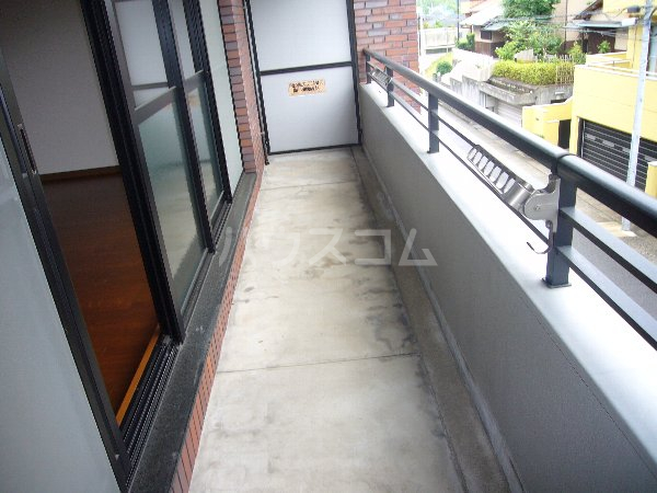 21/30 バルコニー