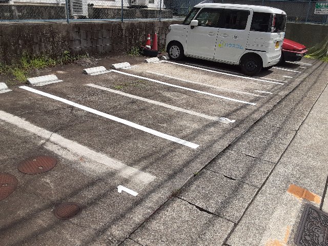 20/22 駐車場