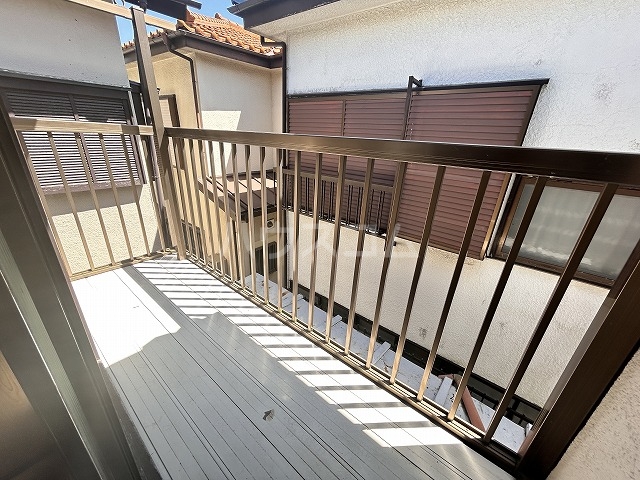 25/30 バルコニー