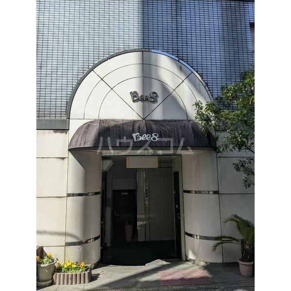 14/17 エントランス