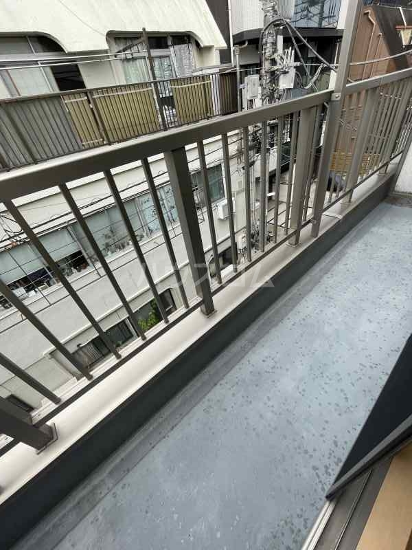 14/21 バルコニー