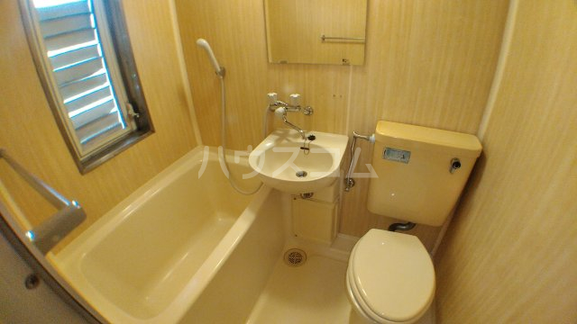 14/30 浴室