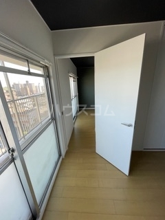 23/30 バルコニー