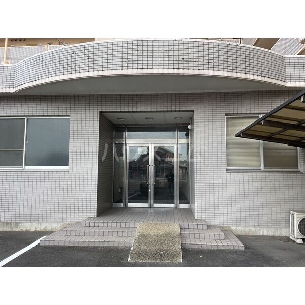 13/24 エントランス