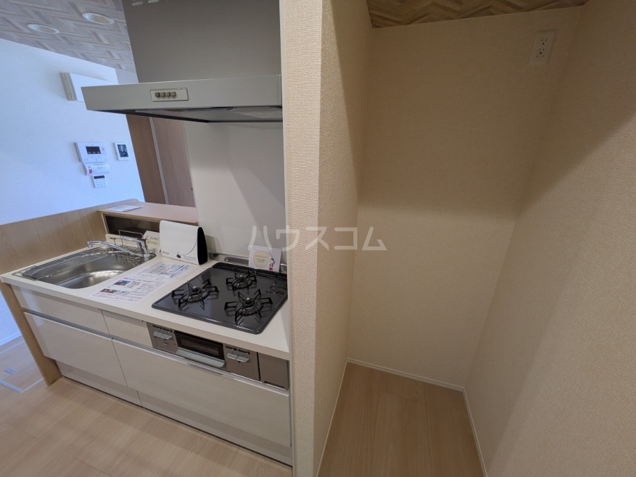 14/28 キッチン