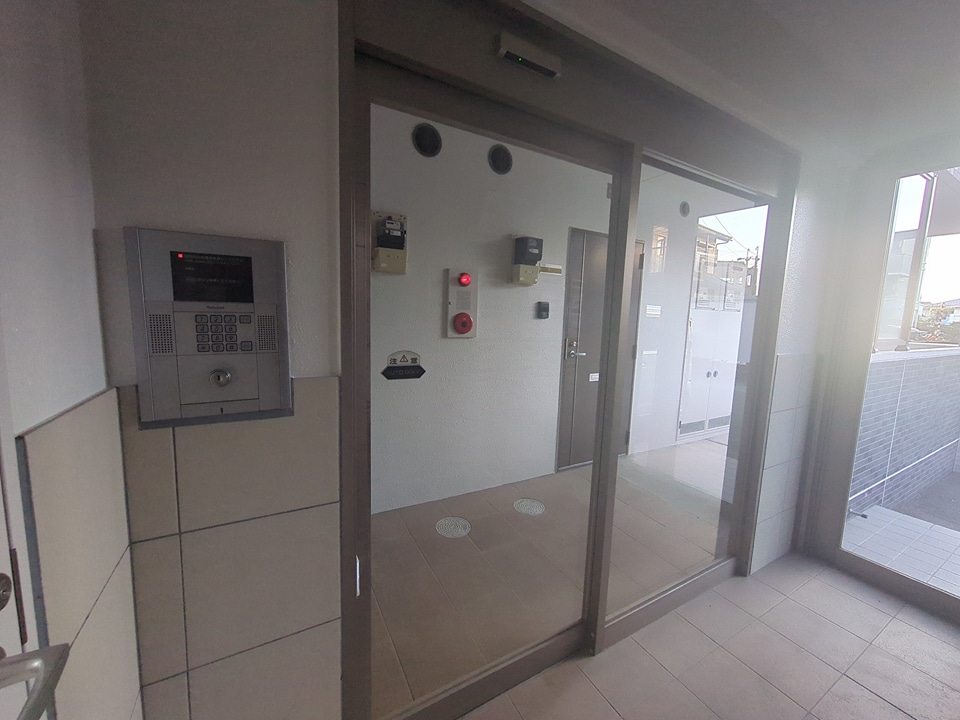 2/10 エントランス