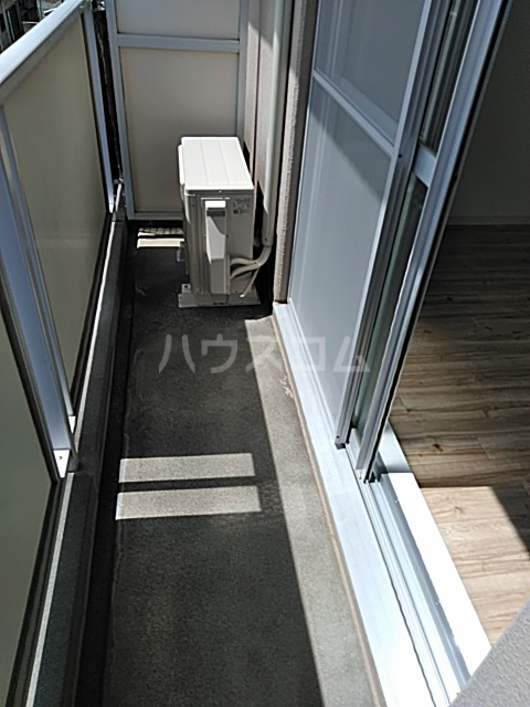 18/30 バルコニー