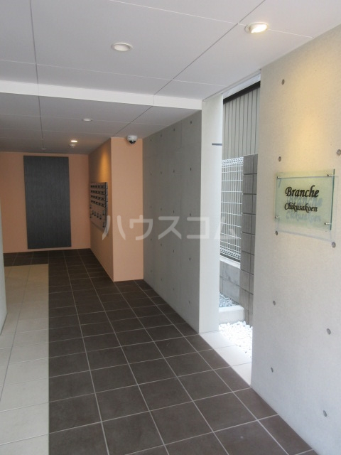 24/29 エントランス