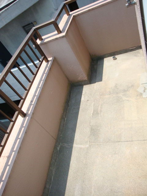 16/27 バルコニー