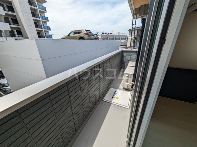 17/30 バルコニー