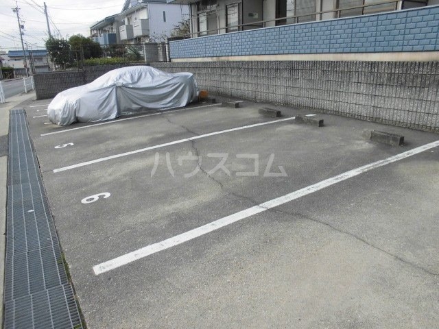 21/30 駐車場