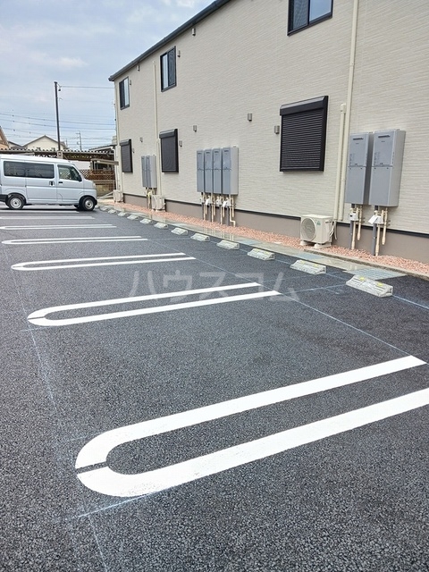 16/22 駐車場