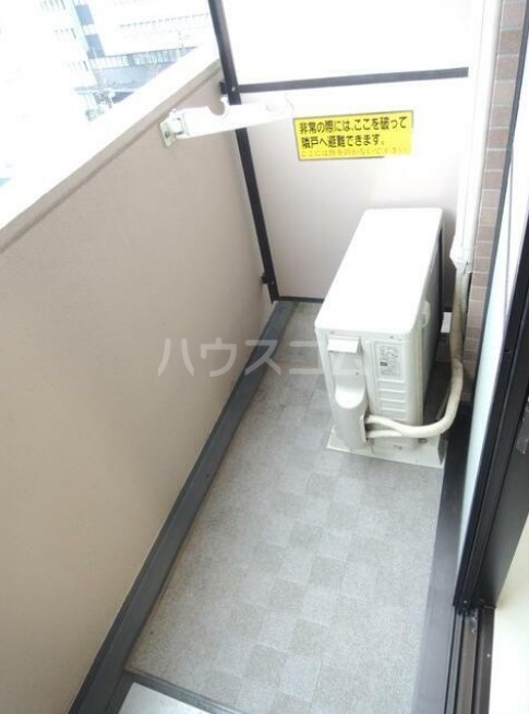 13/30 バルコニー