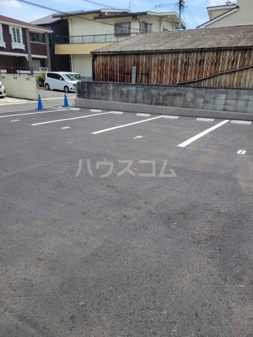 14/20 駐車場