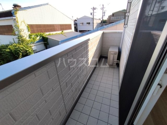 18/30 バルコニー