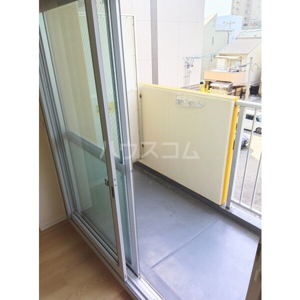 13/26 バルコニー