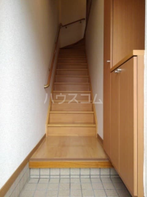 5/19 玄関
