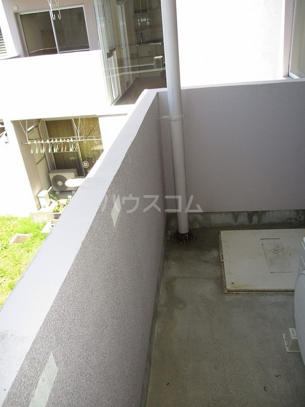 13/20 バルコニー