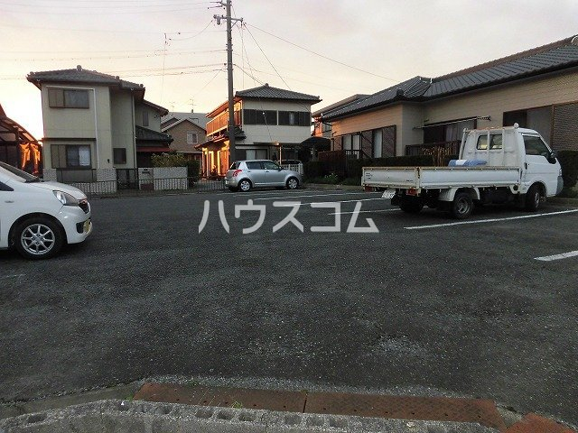 15/22 駐車場