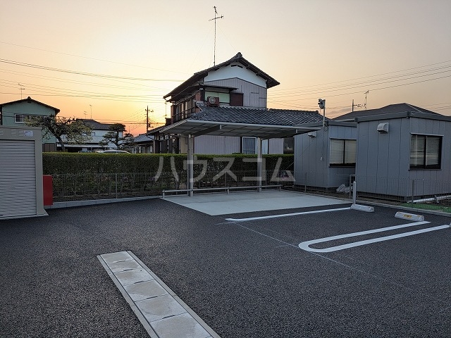 26/30 駐車場