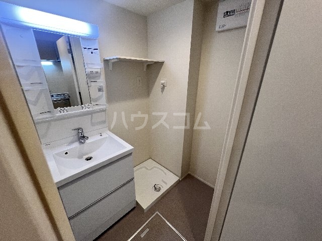 18/30 洗面