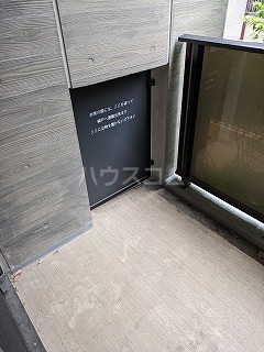 18/30 バルコニー