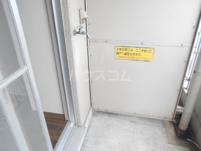 13/21 バルコニー