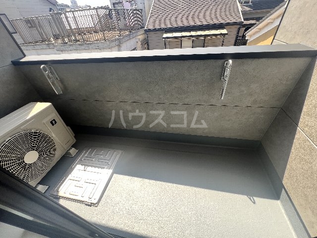 23/30 バルコニー
