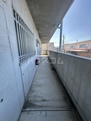 13/20 エントランス