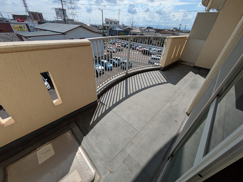 バルコニー