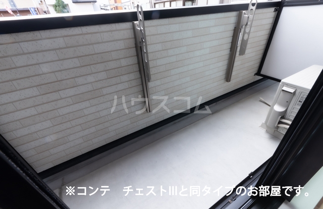 13/20 バルコニー