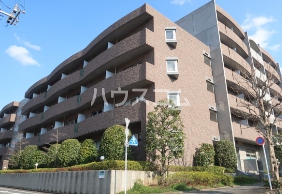 Ｔ’ｓ　ｇａｒｄｅｎ稲城の外観