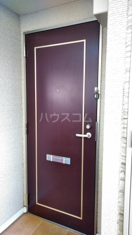 19/25 エントランス