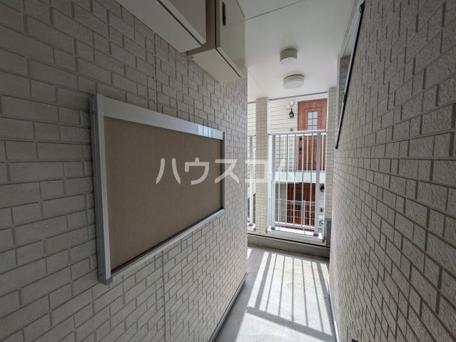 20/28 エントランス