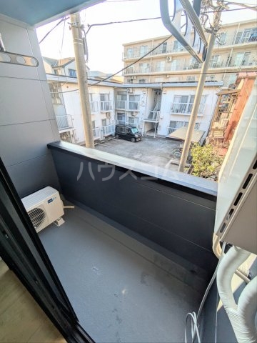 13/25 バルコニー