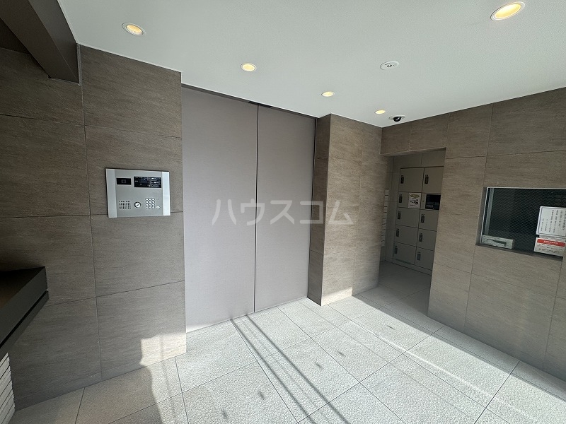 3/5 エントランス