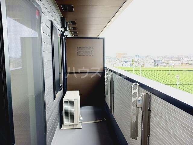 21/30 バルコニー