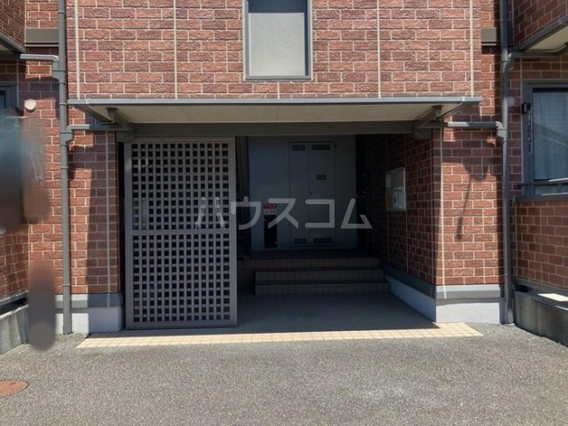 2/11 エントランス