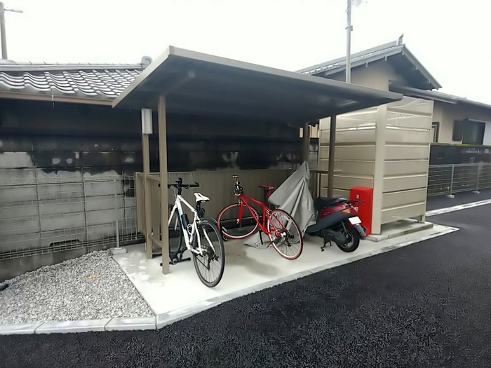 17/26 エントランス