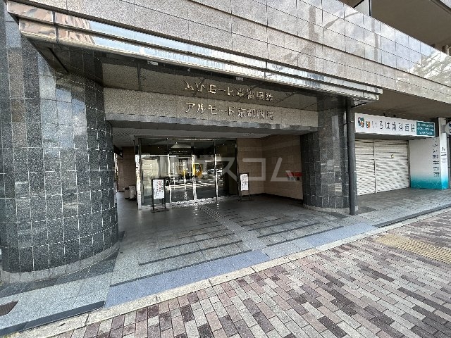 29/30 エントランス