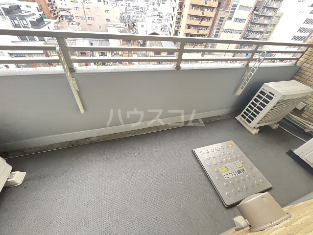 21/30 バルコニー