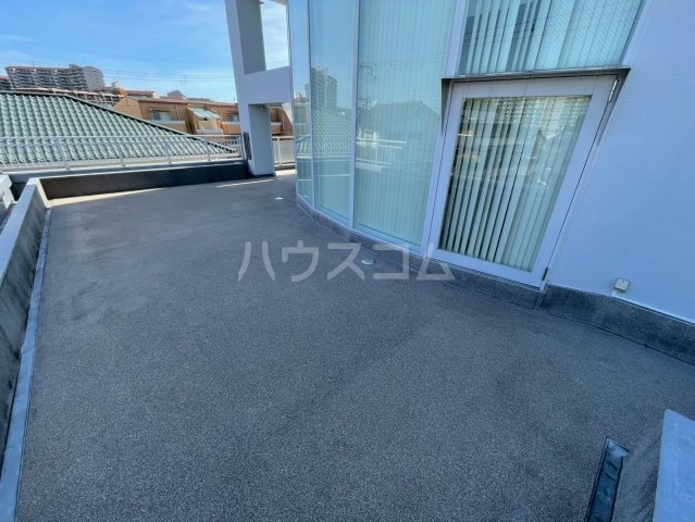 23/30 バルコニー