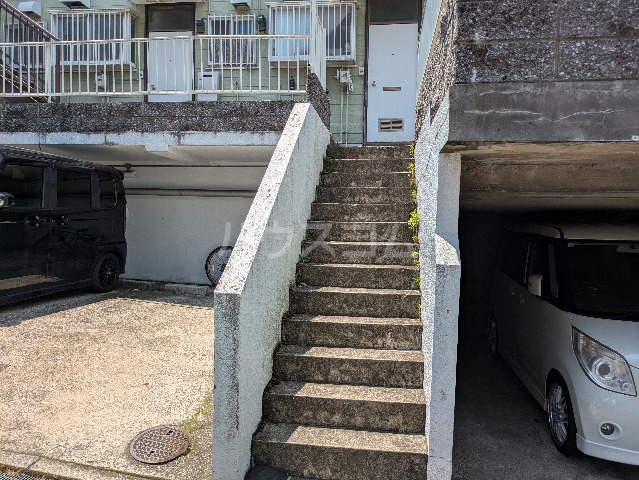 19/24 エントランス