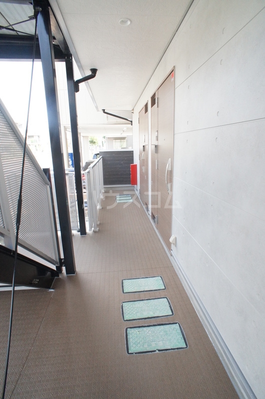 19/27 バルコニー