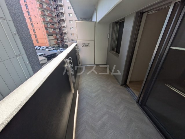 14/27 バルコニー