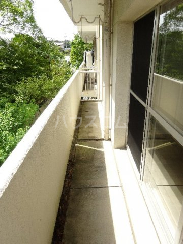23/30 バルコニー
