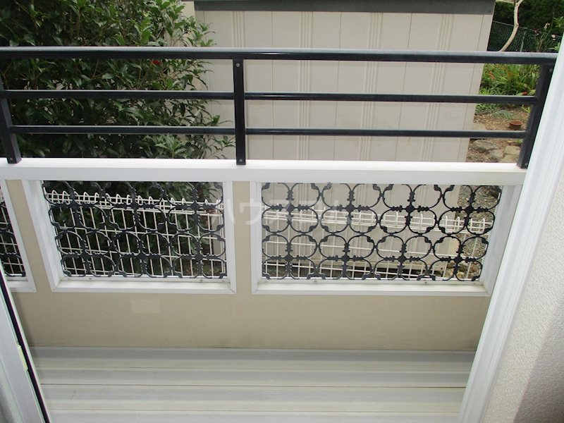 13/19 バルコニー