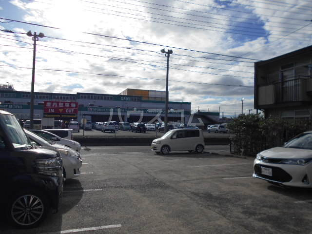 22/23 駐車場